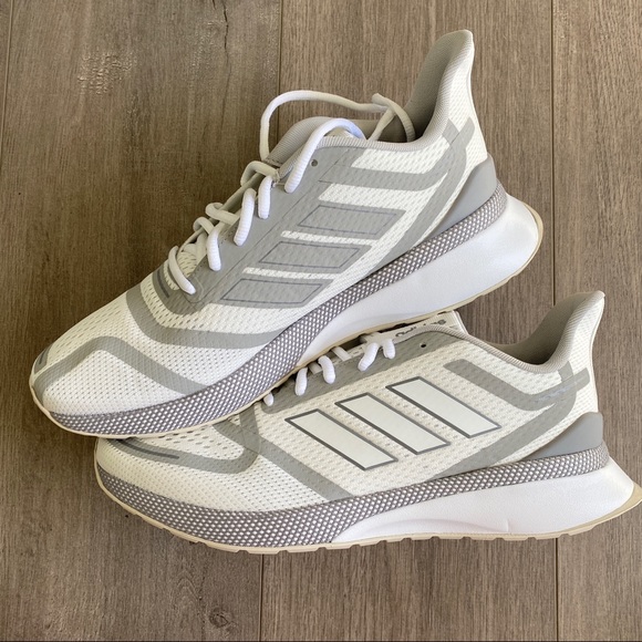 NWT Adidas Nova Run Mens Shoes - Picture 7 of 8